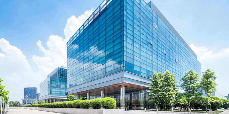 How Exterior Office Cleaning Improves Your Business
