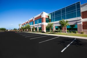 Why You Should Prioritize Parking Lot Washing